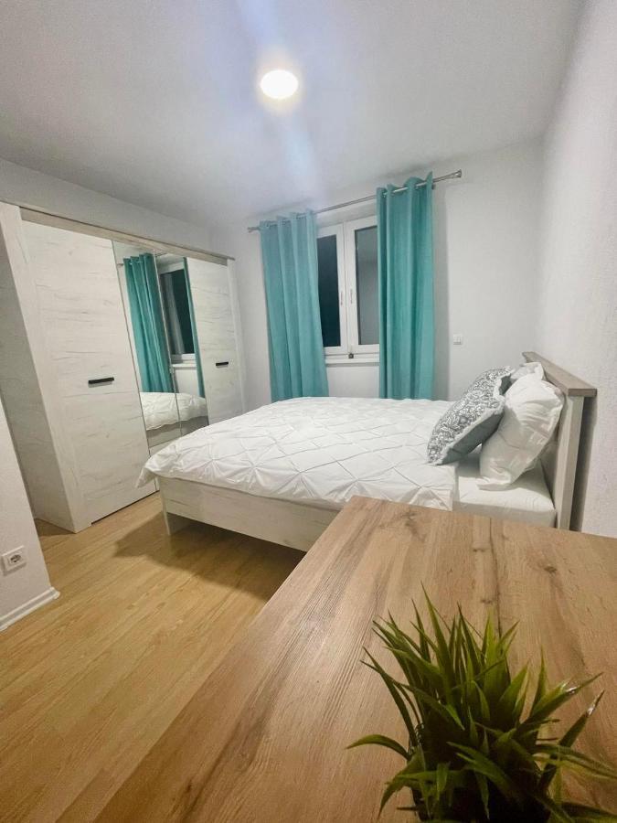 לובליאנה Muric Apartman 8 מראה חיצוני תמונה