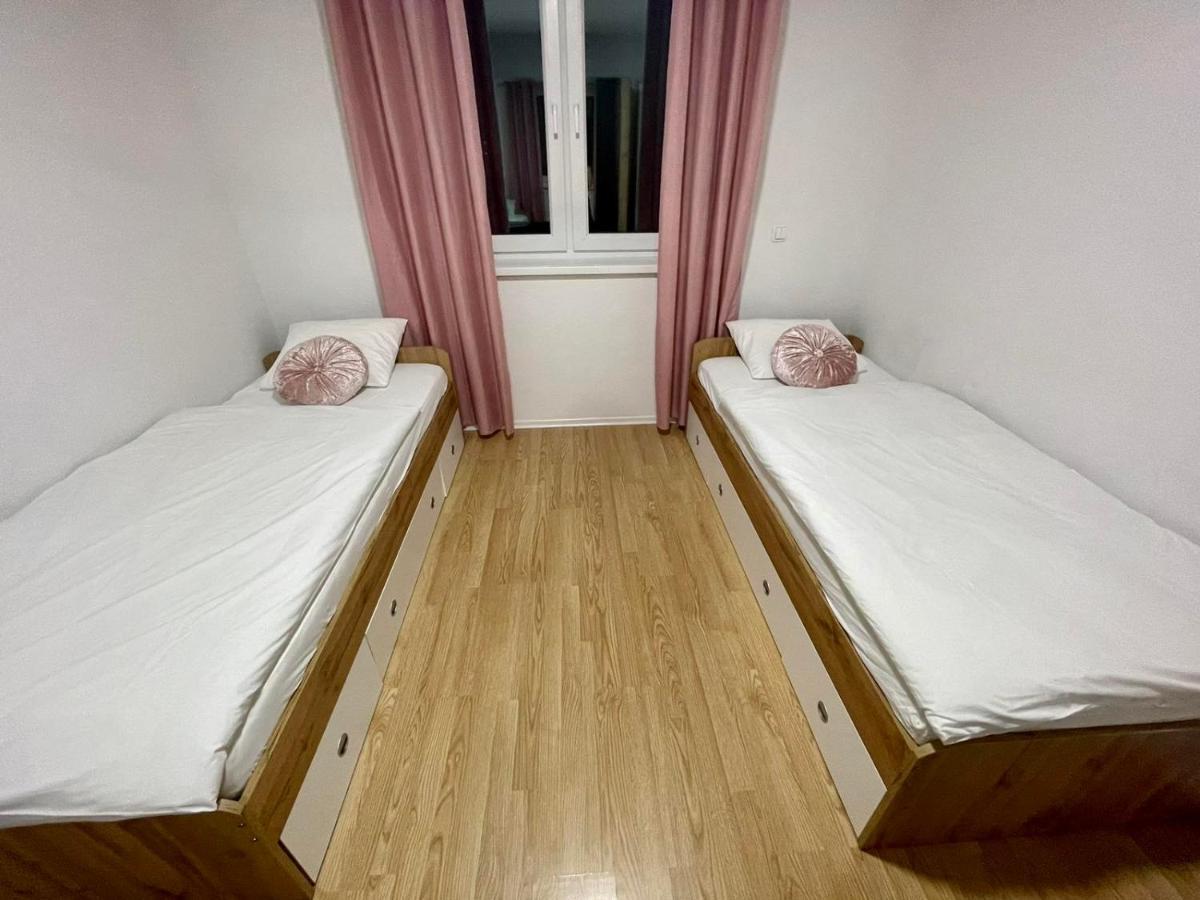 לובליאנה Muric Apartman 8 מראה חיצוני תמונה